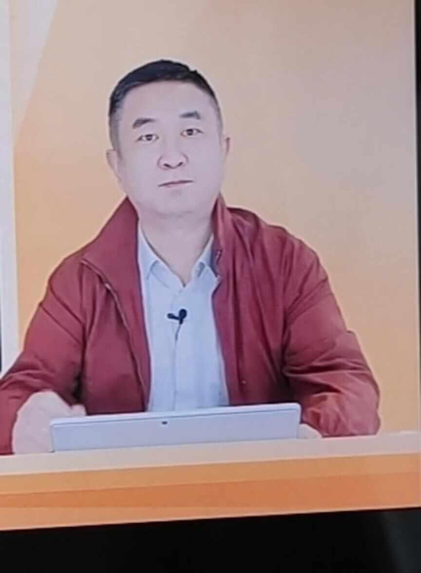 徐涛老师和咕咕嘎嘎 你们不觉得很像吗
你们不觉得吗
dbq徐涛老师考研政治 咕咕