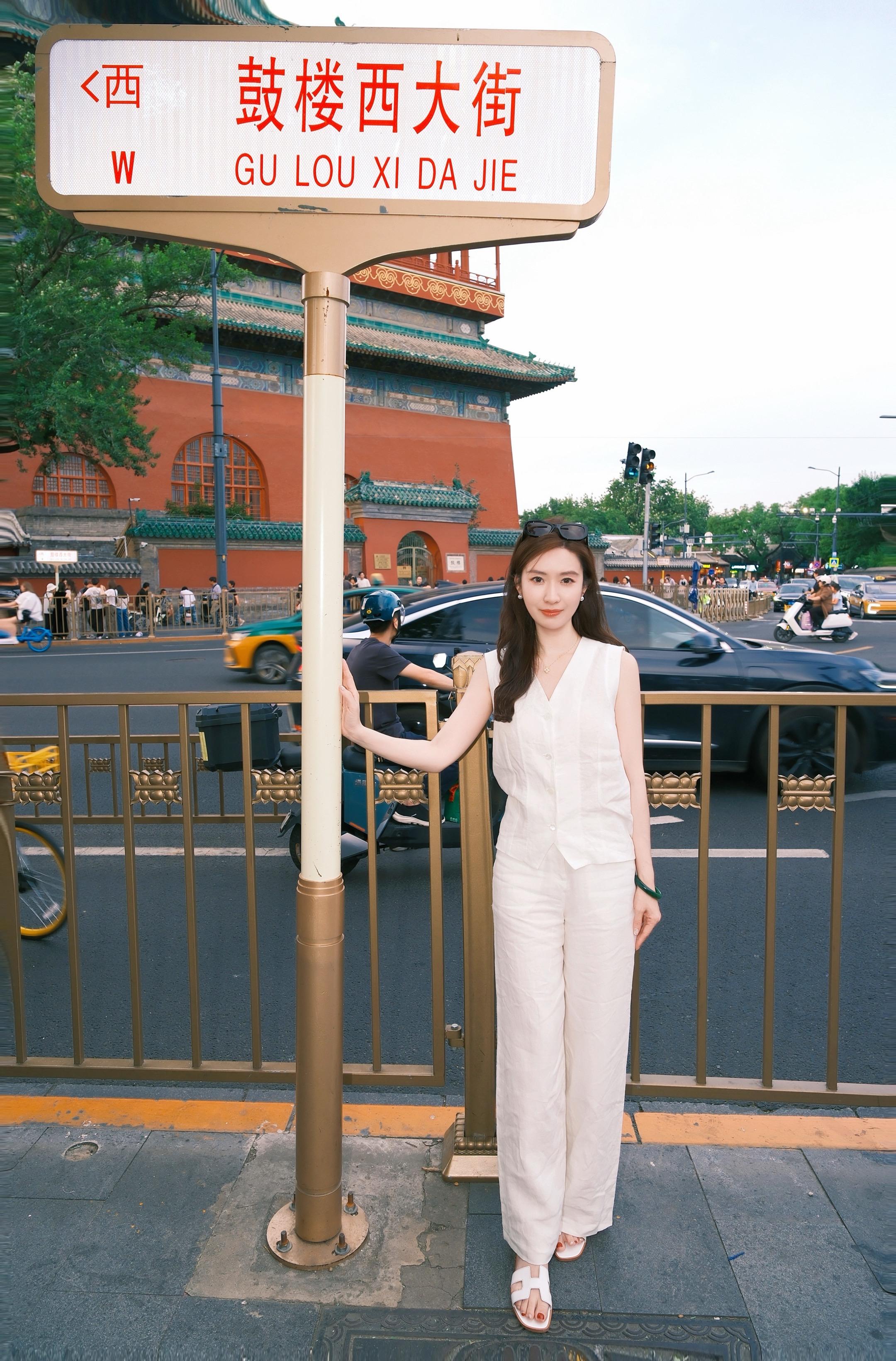 听十遍鼓楼 不如来见一面