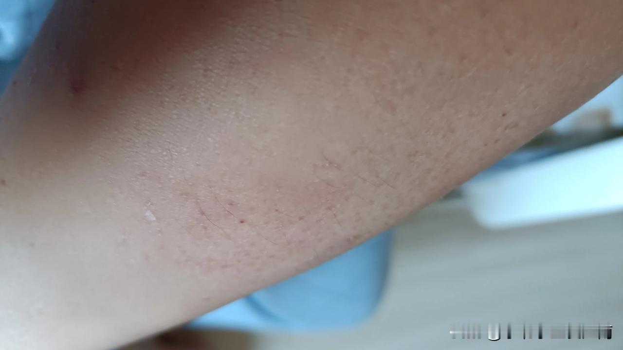 昨夜一夜无眠，我媳妇儿，孩子姥爷姥，全上阵，甚至派出所警察都来了，我不让她出去，