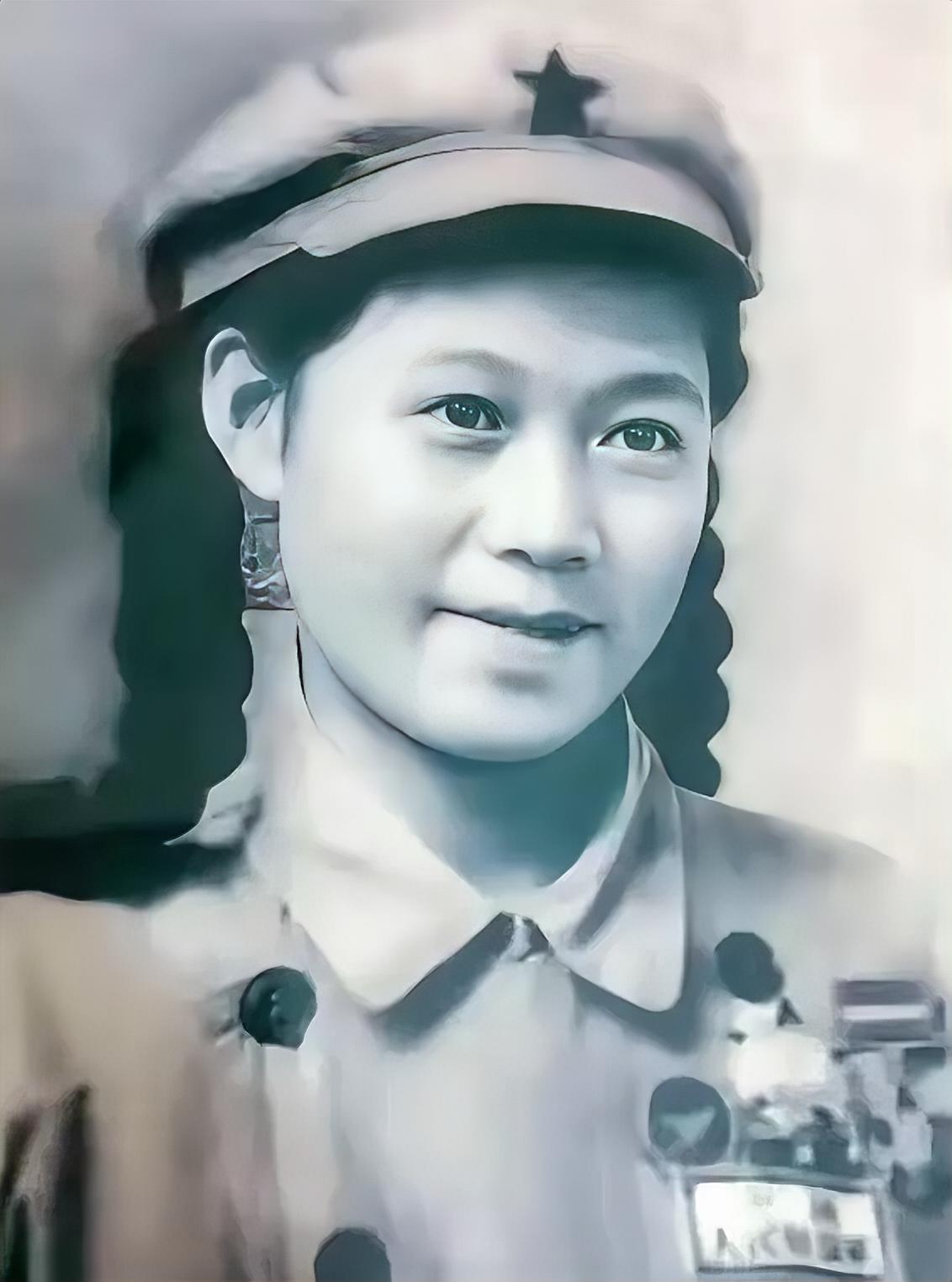 “上甘岭战役”伤员救治所里，一个遍体鳞伤的排长因尿不出来尿，憋得脸色通红，一直呻