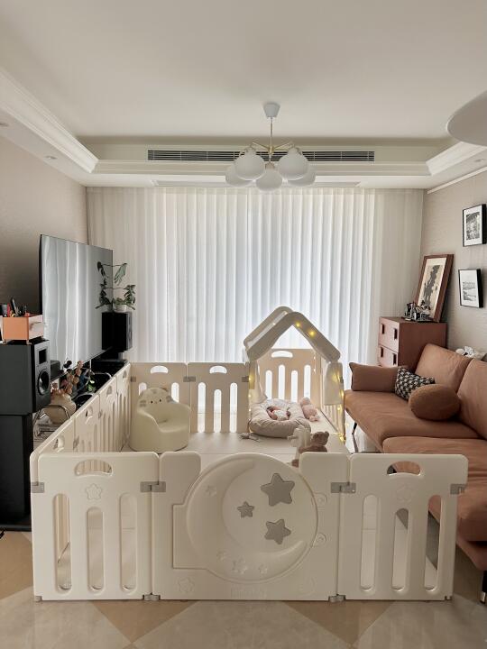 家居博主养娃后也得向围栏低头...