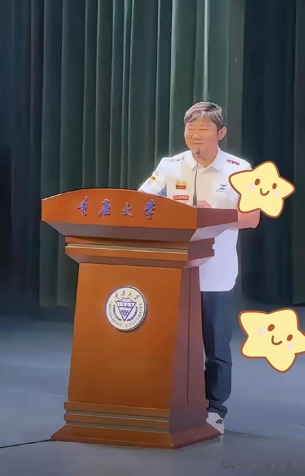 张雪给985应届生开12万，同一家公司招三年经验的熟手，月薪开到2万4。

10