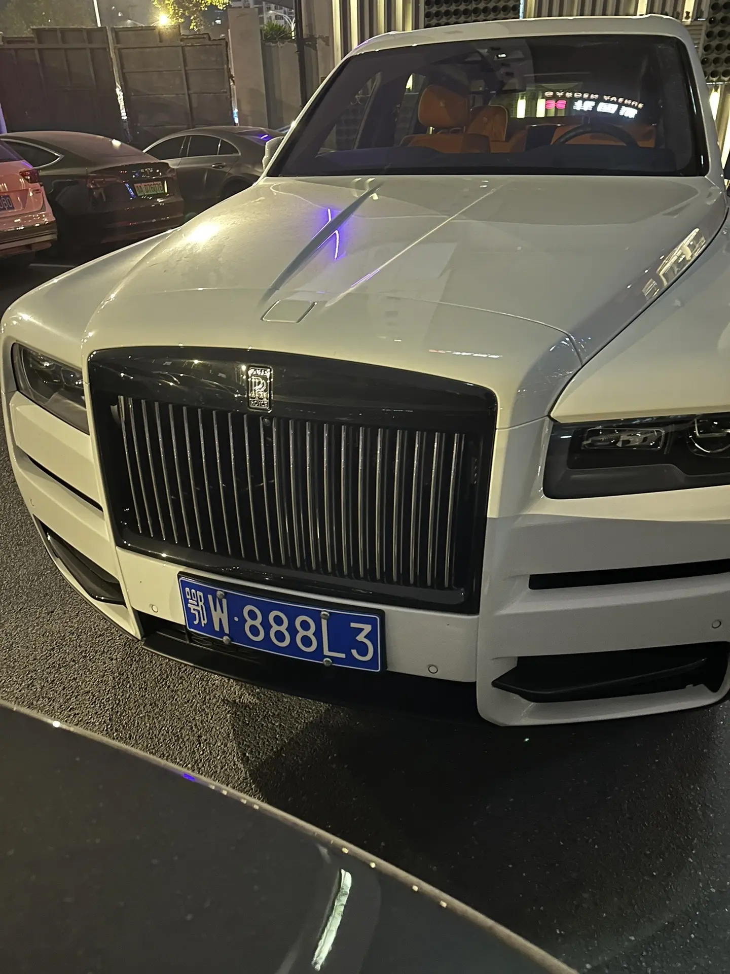 Rolls-Royce Cullinan BB Edition 你奋斗...