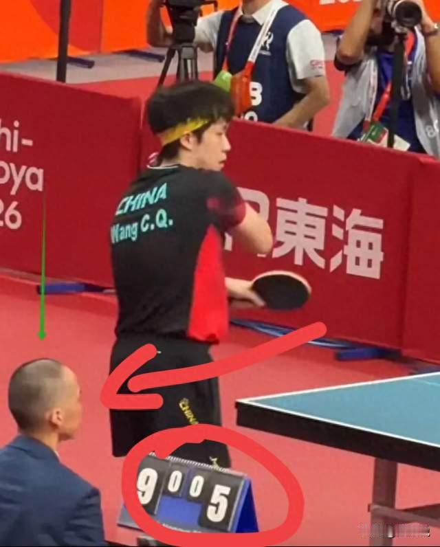 王楚钦3-0赢了，官网写成0-3：比分写反闹乌龙，球迷虚惊一场