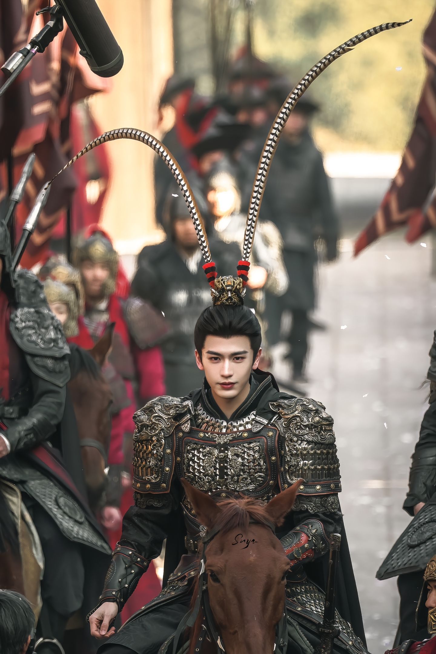 雉鸡翎加身武安侯回归张凌赫谢征武安侯回归 雉鸡翎加身武安侯回归，张凌赫谢征武安侯