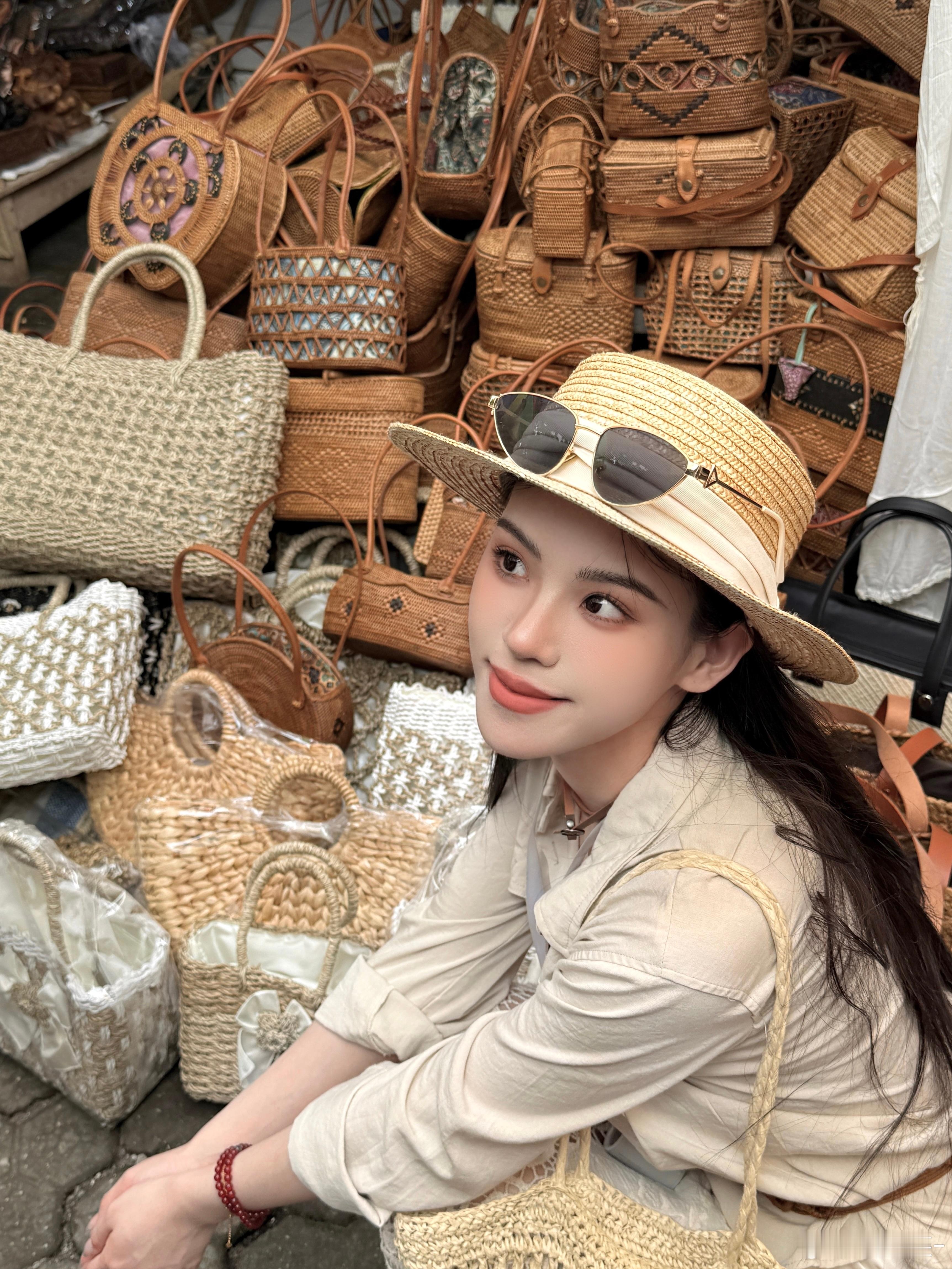 碎片谢雨裘[超话] ​​​