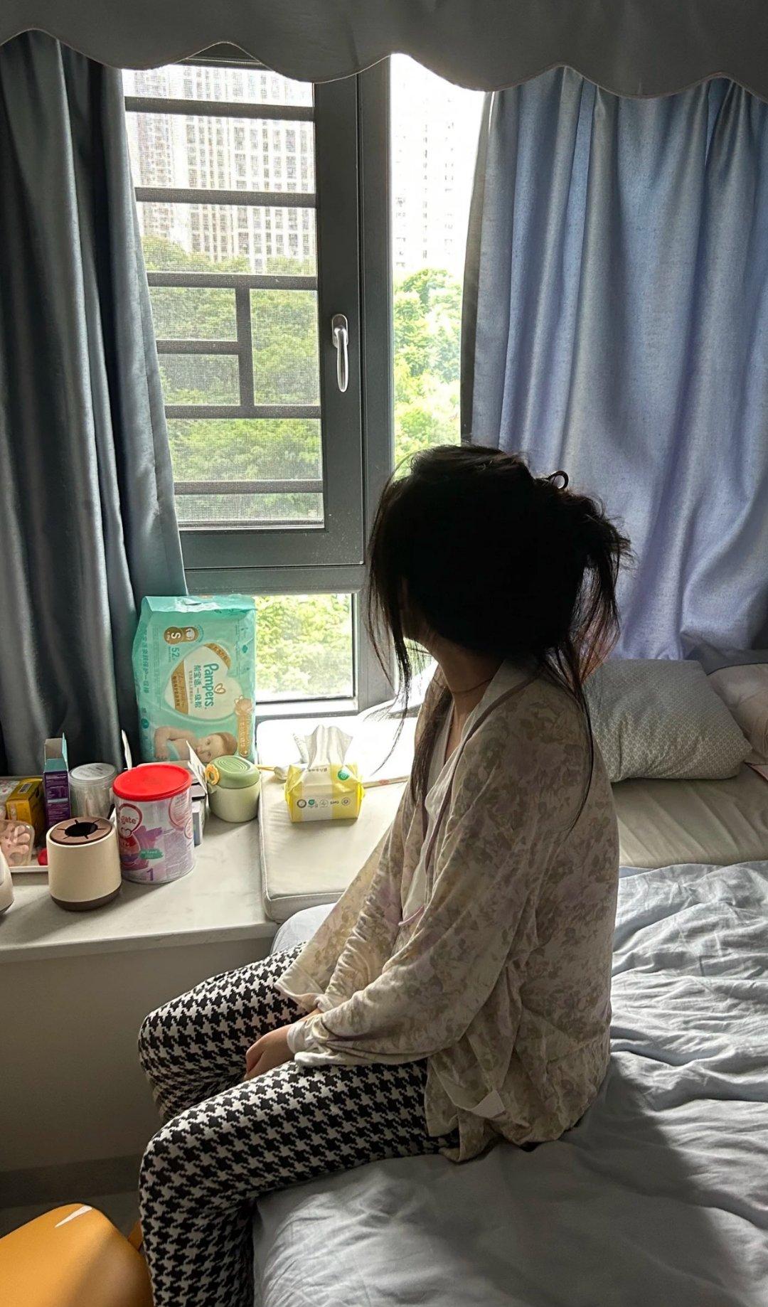 北京女子辞职宅家一年实录：从职场精英到家庭“易燃易爆品”，她的经历戳中千万人痛点