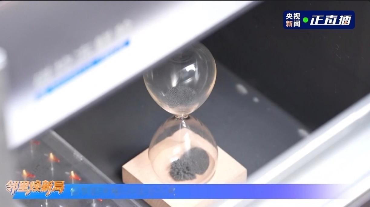 海尔这场直播来的也太及时了！最近家里空调突然故障，想想家里电器也确实都用了挺多年