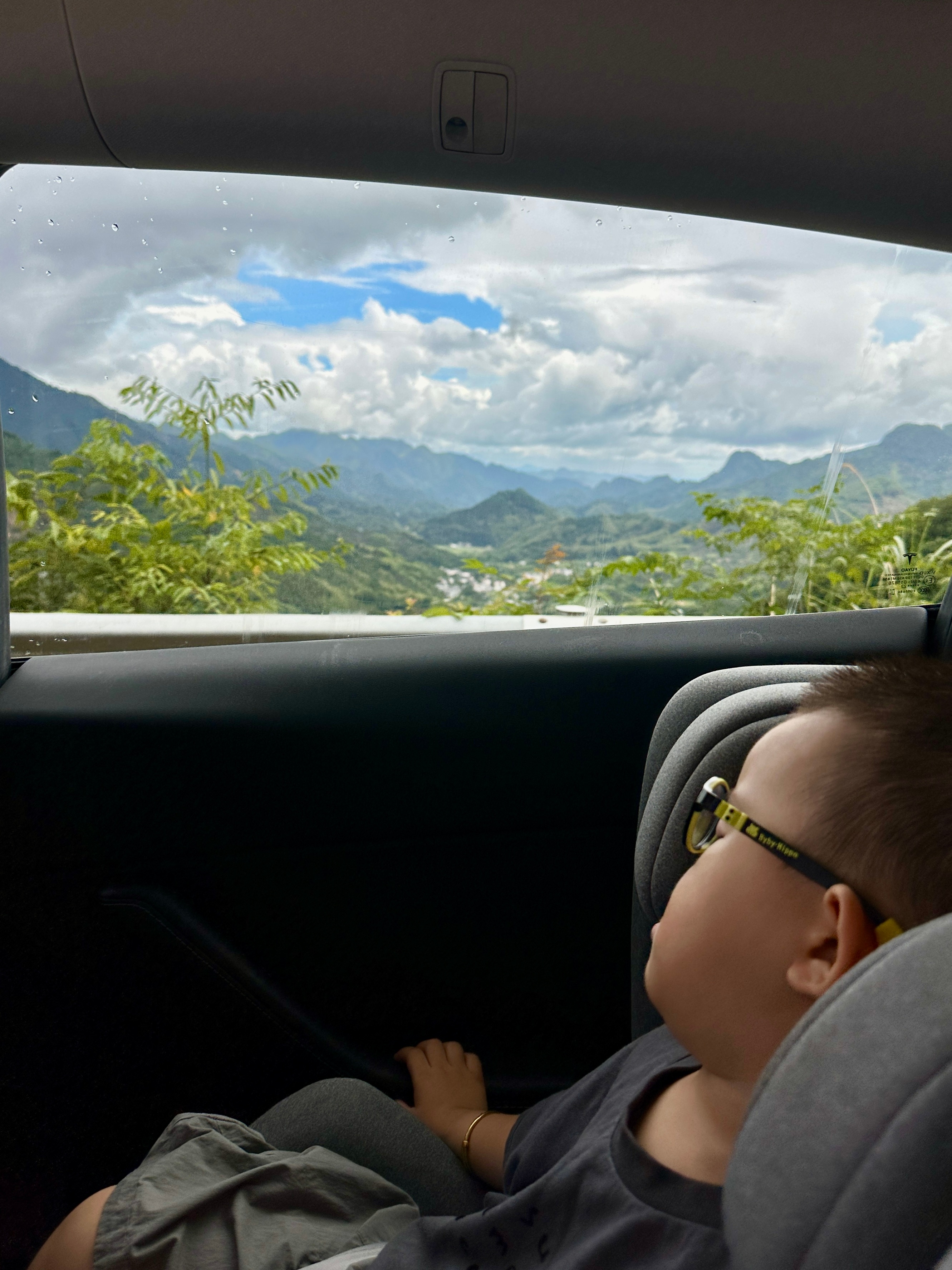 ⛈️🚗⛺️【汉堡趣事𝐩𝐥𝐨𝐠.𝟐𝟗】极限24小时来回牵牛岗以为可以