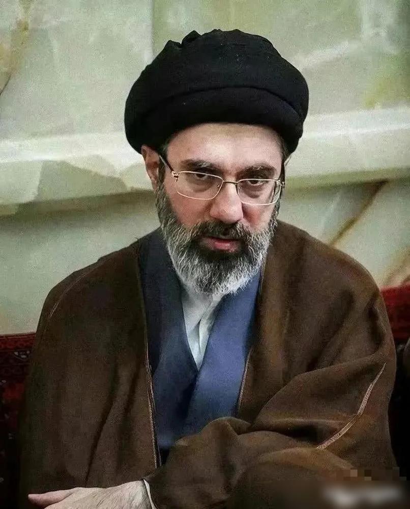 伊朗传来消息，

2026年4月19日，伊朗那边突然爆出个大新闻！

前几天美媒