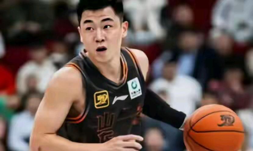 高诗岩是好球员，在山东队起着决定性的作用，这毋庸置疑，但是，他有一坏毛病，就是发