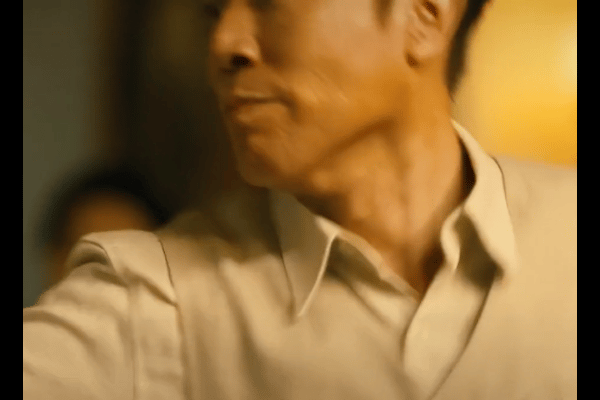 于和伟一出场我就猜他是卧底 于和伟一亮相，整部剧的格局都打开了，田家泰亦正亦邪，