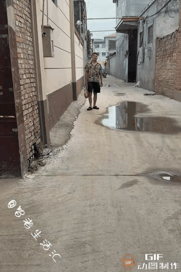 一句“家里有人，改日再来”，情人听了，溜得比兔子还快！
婚外情像病毒一样，也传染