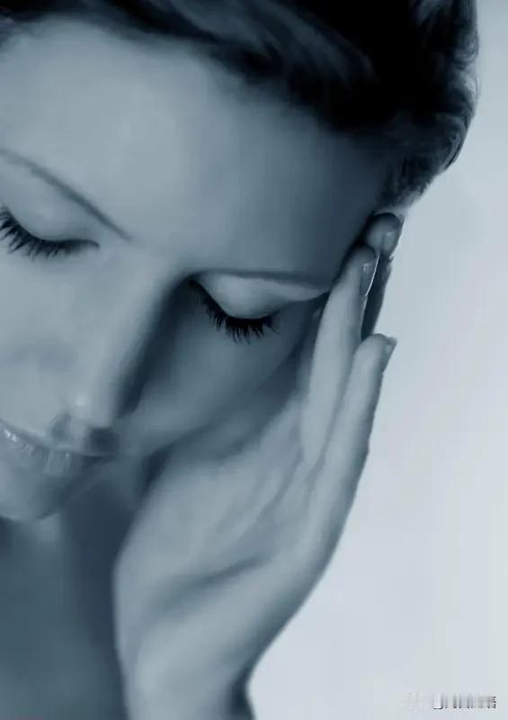 我感觉昨天自己的表现已经非人类了，因为昨天一天中写了十五篇作品，这还是在工作空余