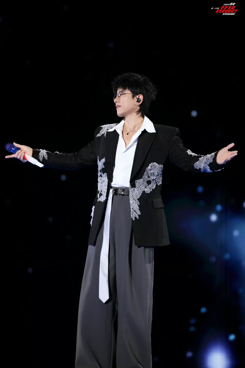 未·LIVE-「开往1982」世界巡回演唱会台州站第三场圆满成功！人们说，世界呈