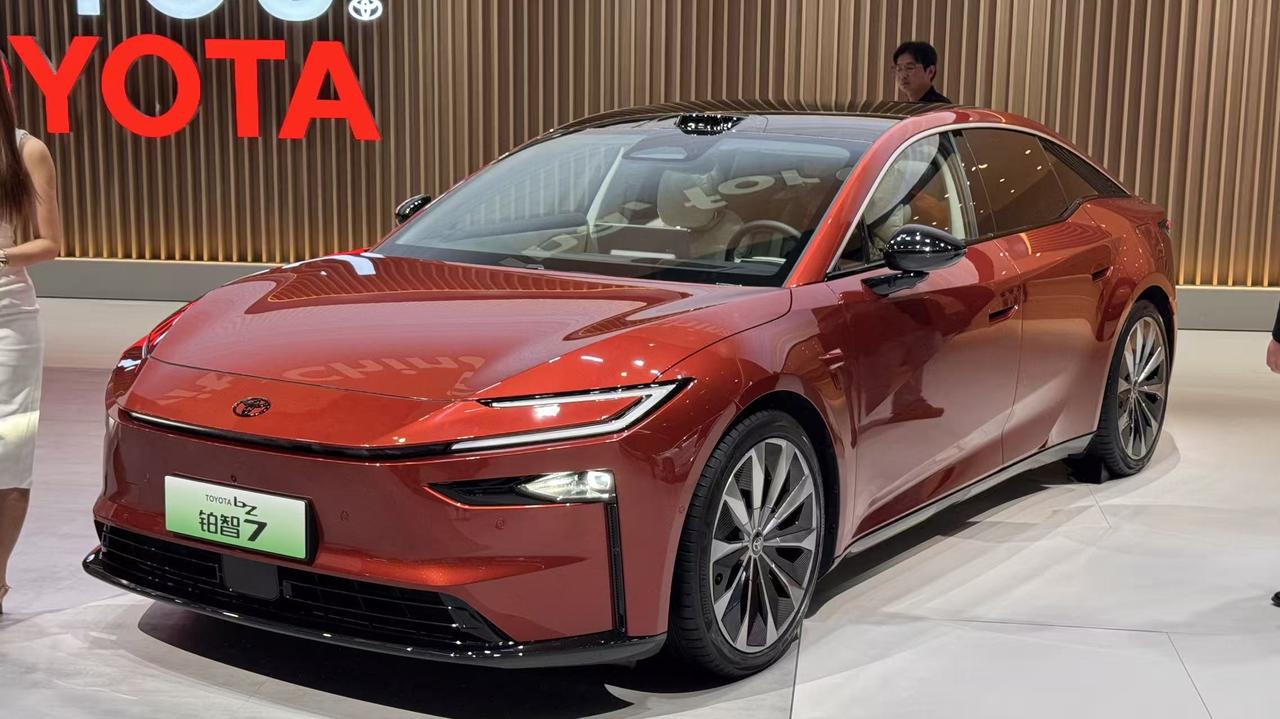 丰田最近在2026北京车展 上发布的“TO YOU”新品牌理念
并提出了“wit