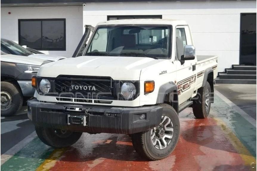 Land Cruiser Pick Up 2024 Toyota ​Diesel