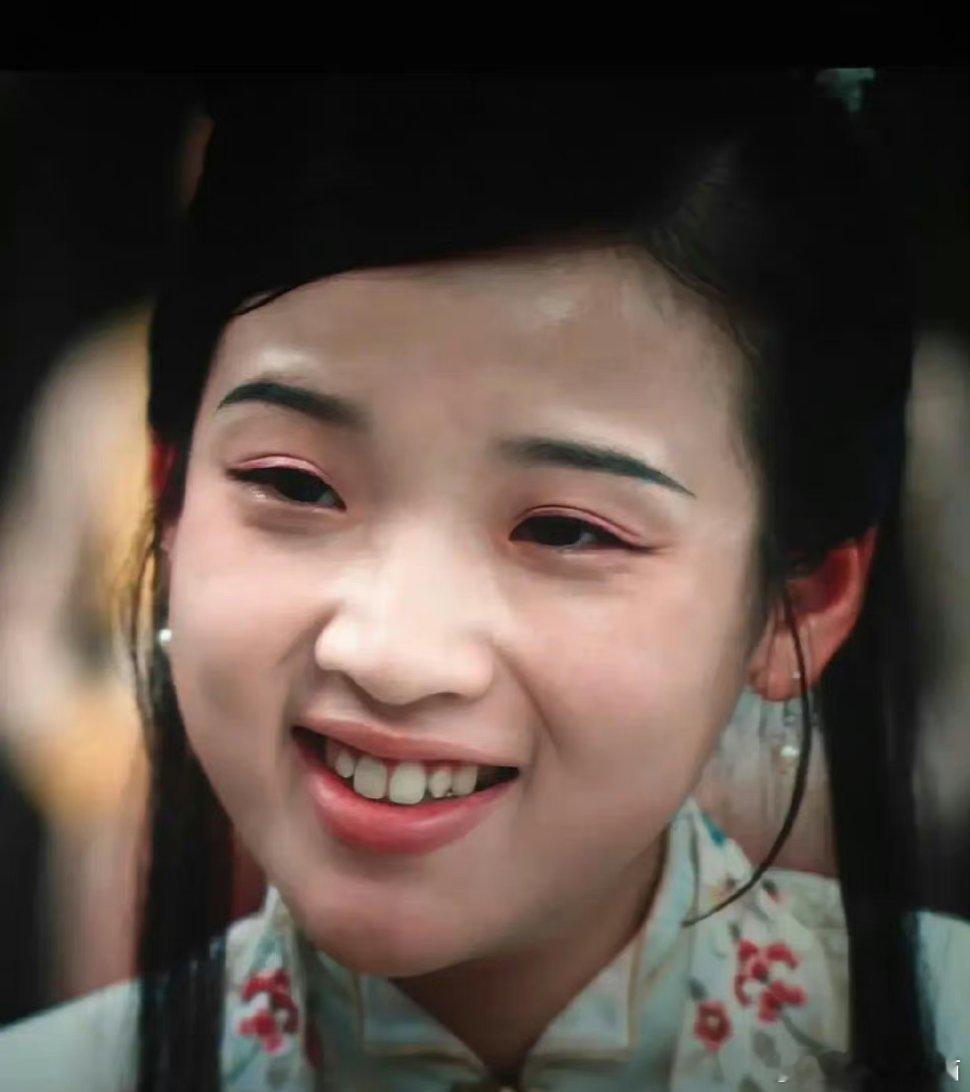 普女评选是不是把张淼怡漏了，我记得她好像对粉丝也不友好 ​​​