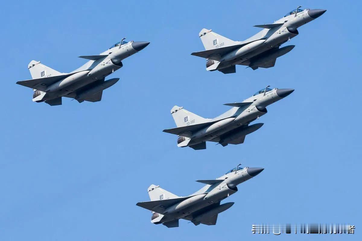 印巴空战中，歼10C为什么能击落4架阵风
     连日来，印巴战场传出的消息令