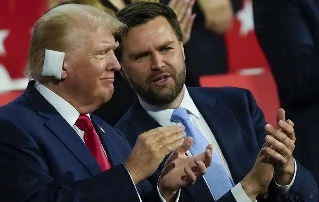 兄弟们，根据CNN 报道，美国将在伊斯兰堡与伊朗举行面对面谈判，预计副总统万斯将