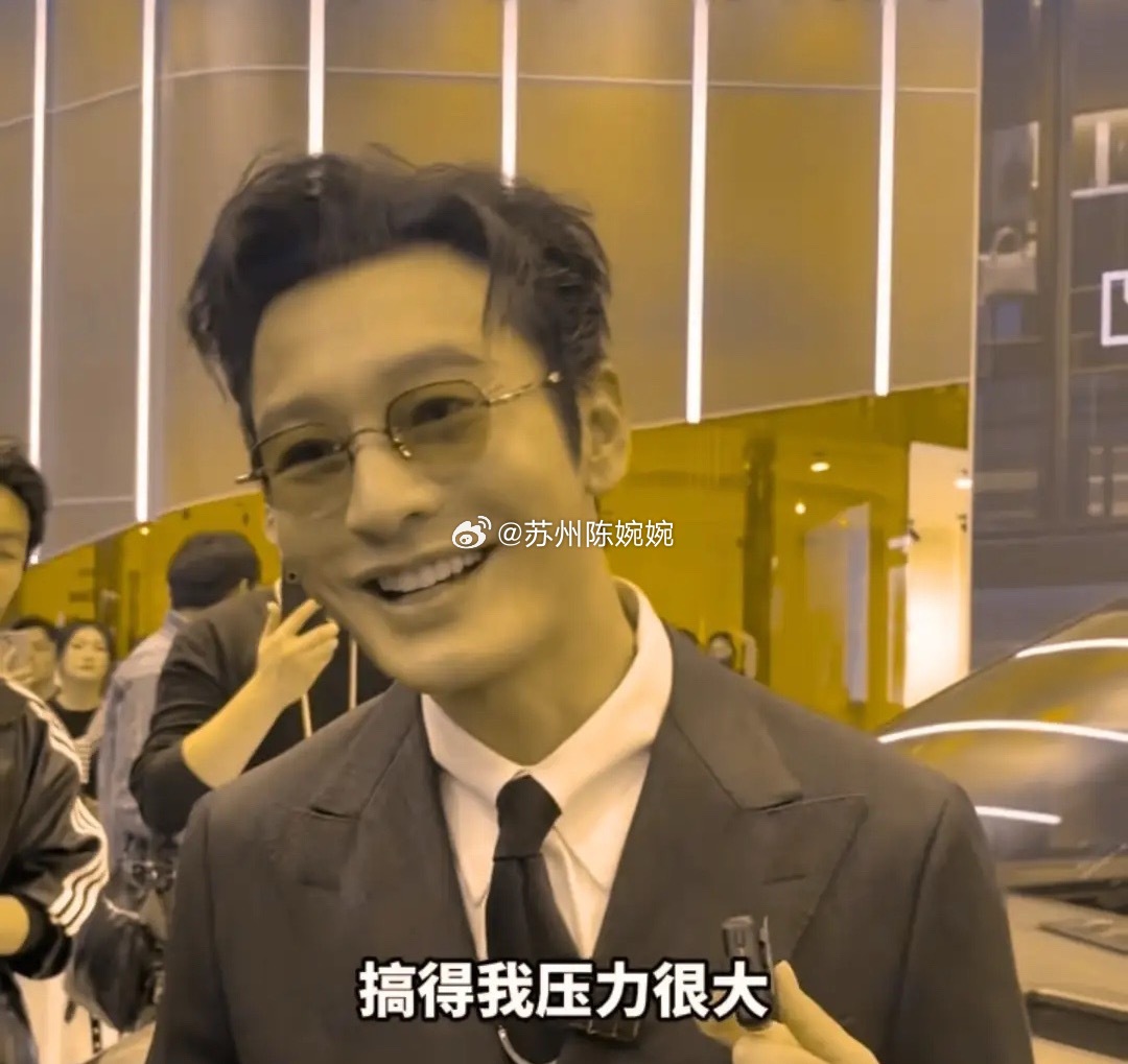 为啥黄晓明271.34分能上岸博士生？好奇查了一下，不查不知道，一查才知道，原来