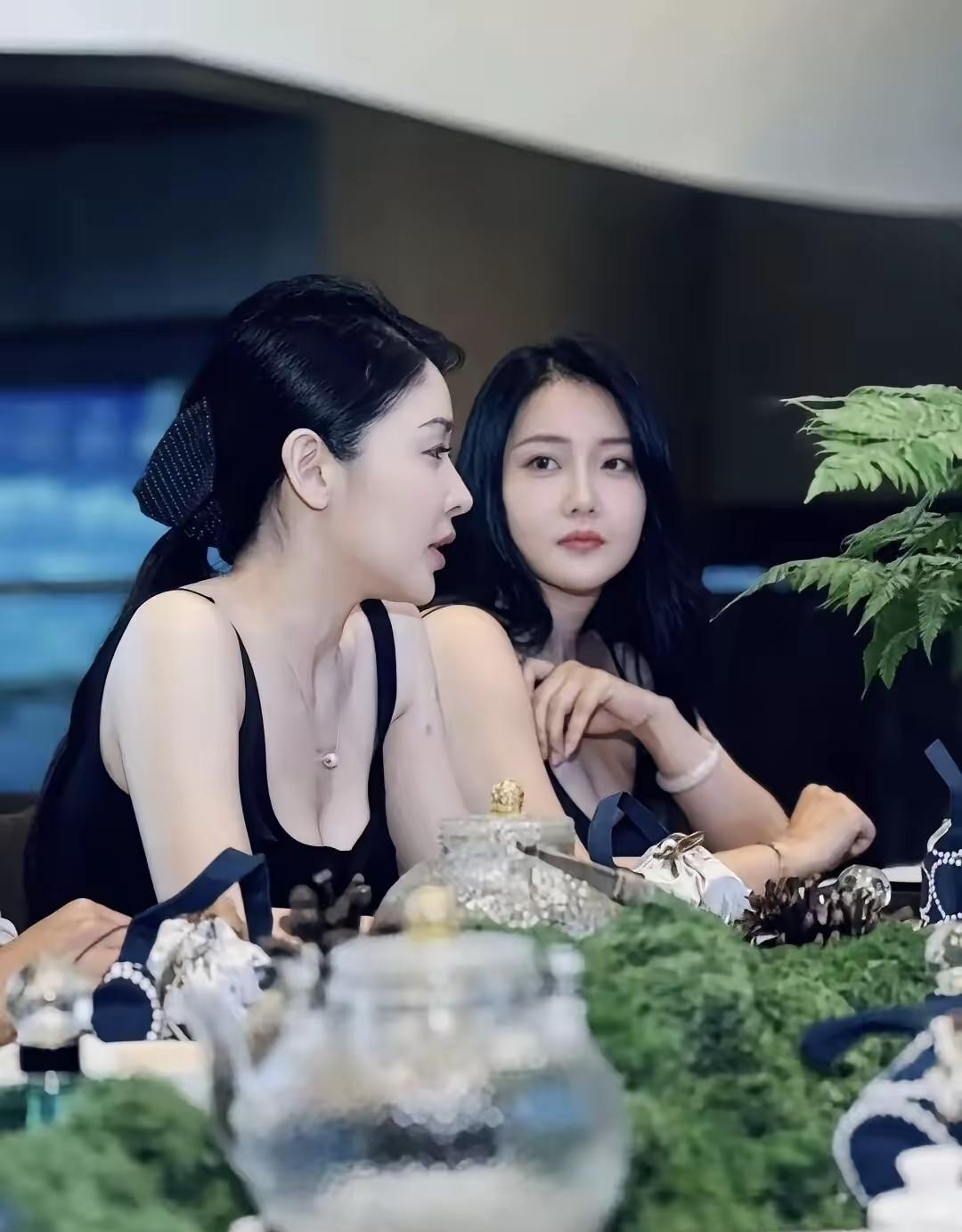 家庭越过越好的十大征兆

尽量不要离婚，半路夫妻更难合心；
没条件生一个孩子，二