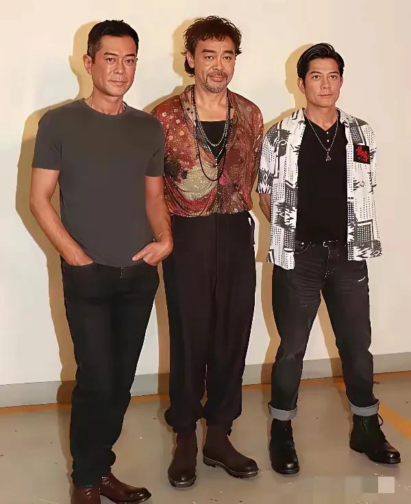 郭富城的短板就是身高太矮，如果他有175以上的身高，绝对会炸天。
郭富城的五官确
