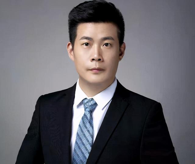 张晓磊的🔥爆文章
新疆阿勒泰的一场意外，撕开了“金钱至上”的遮羞布：原来善良从