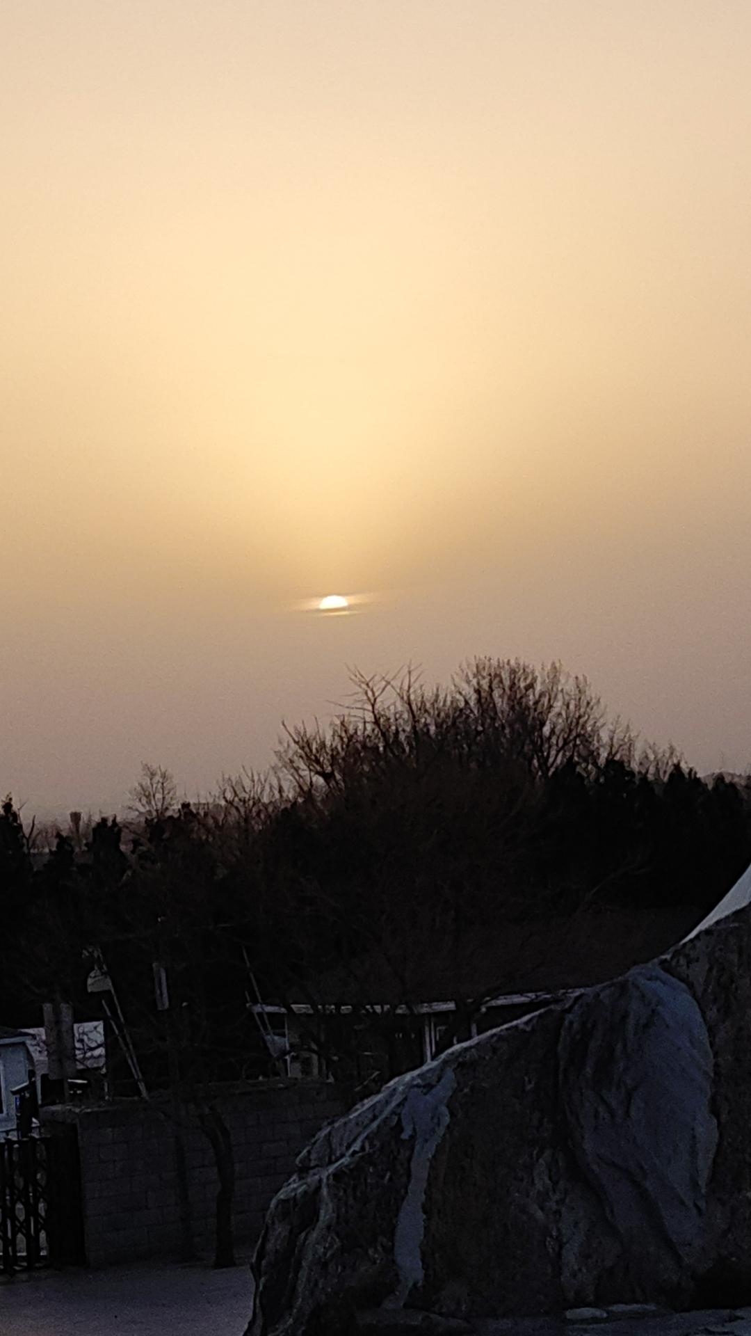 G7不知道自己是干啥的
G7对我国提出所谓三个“不许”的要求：不许援助俄罗斯、不