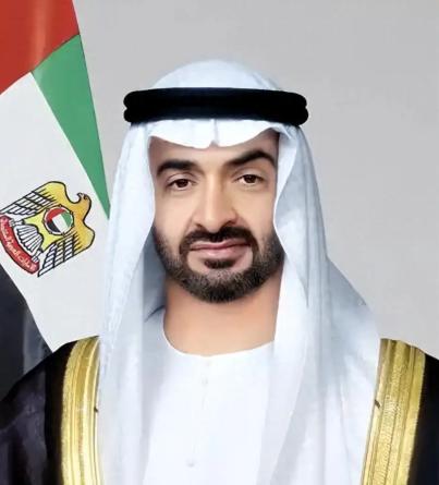 阿联酋这次是真撑不住了。据最新消息，他们国家的央行行长已经公开找美国帮忙，想跟美