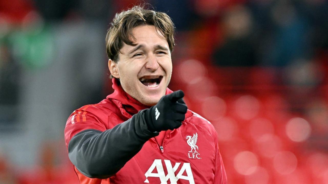 罗马诺表示：基耶萨可能对重返尤文持开放态度，但这并不意味着他在破坏与利物浦的关系