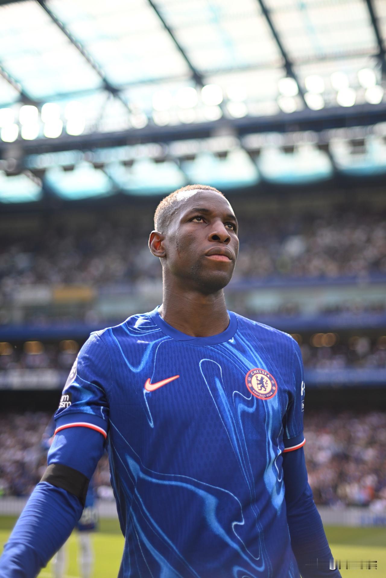 官方：切尔西和杰克逊续约 

切尔西官方宣布，球队和队中前锋尼克拉斯·杰克逊续约