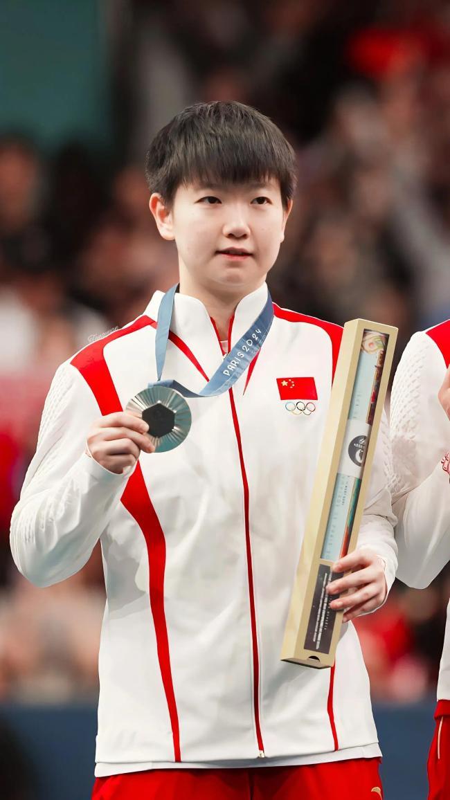 核心角色与团队价值

竞技实力的绝对核心：长期稳居女单世界第一，与王曼昱构成女队