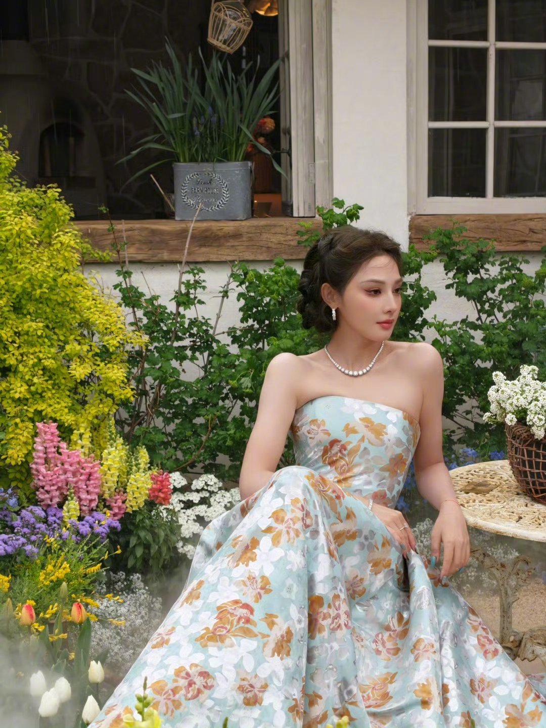 彭小苒真公主 妈妈我看到公主了彭小苒真公主来的！ 