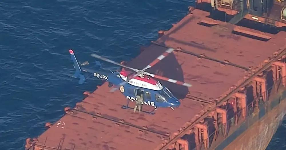 瑞典法院干了一件大事情

一艘散货船“卡法号”满载谷物从克里米亚出发，驶往圣彼得