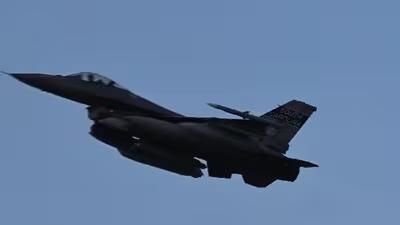 据半岛电视台报道，美国总统特朗普刚刚宣布延长停火协议，外界还没来得及庆幸，美国战