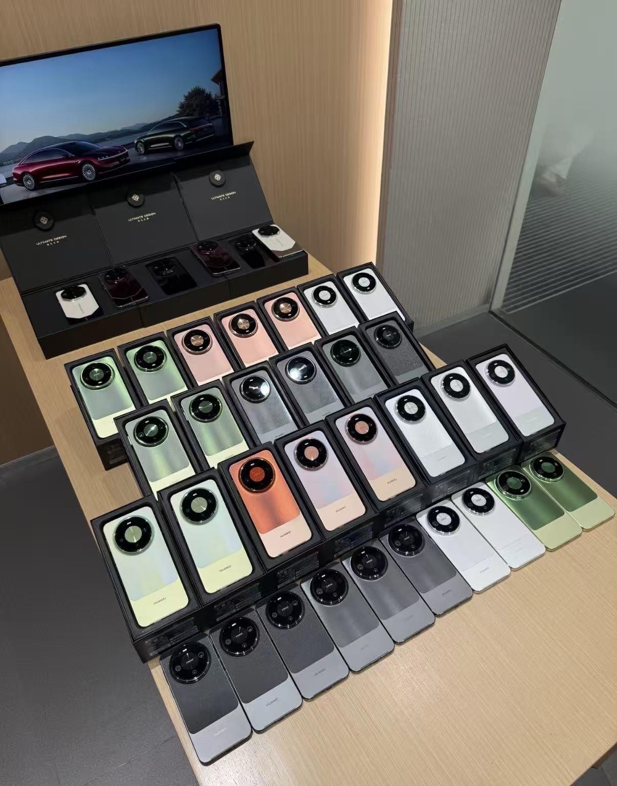 苹果在新版安卓版Apple Music加入了液态玻璃元素，看起来更有质感了！免费