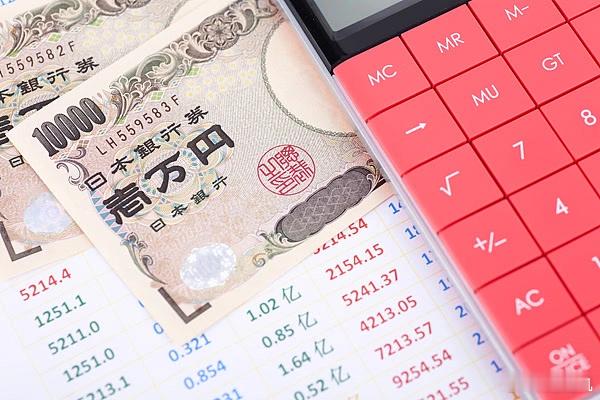 全球抛售日本 高市早苗凭借一己之力将日本拖入水深火热之中远远还不够啊！让日本得到