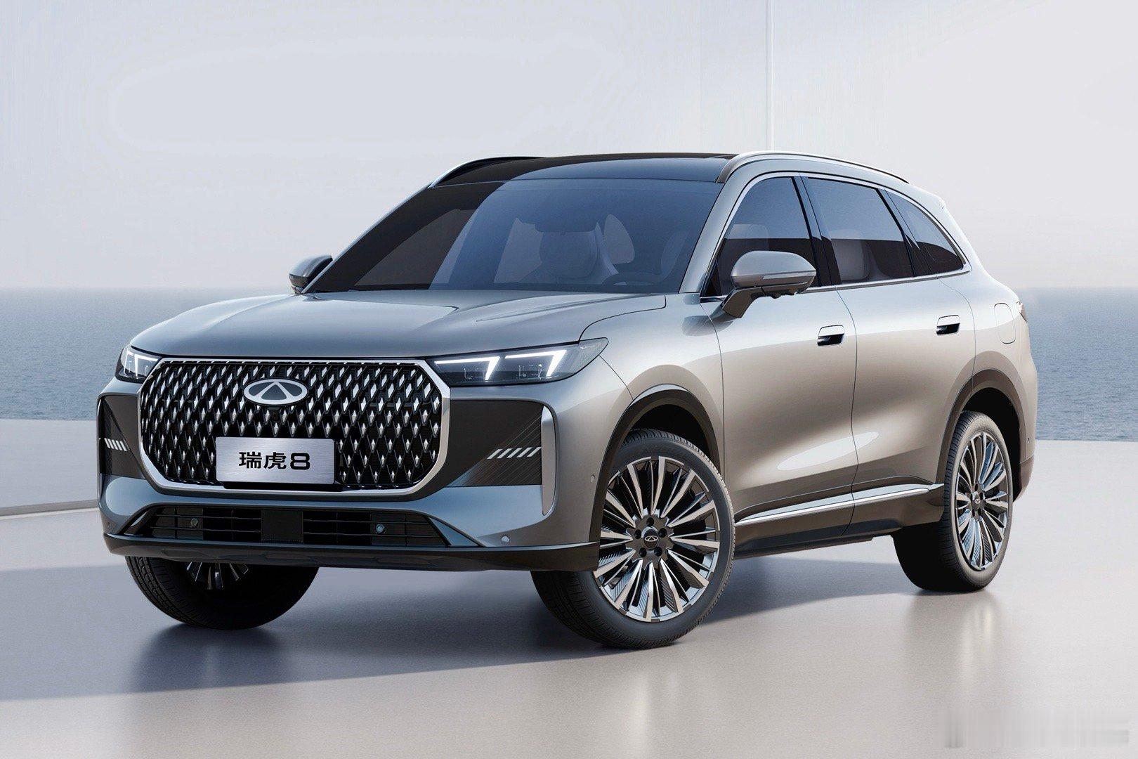 下周全新瑞虎8就要上市了，有两种外观设计图1和图2，并且内饰设计也分两种，中控横