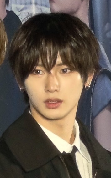 周安信惊为天人的生图