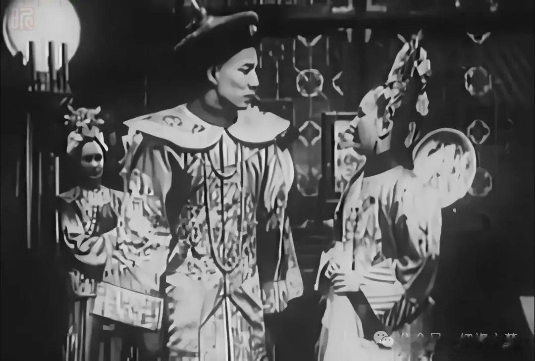【毛主席痛批一影片：被人称为爱国主义，实际是卖国主义！】1948年，香港永华影业