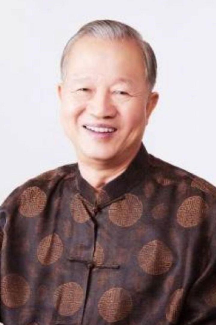 曾仕强先生有言：

“行得正，坐得端，他人之行，非吾所虑，此乃心安之道。待人之道