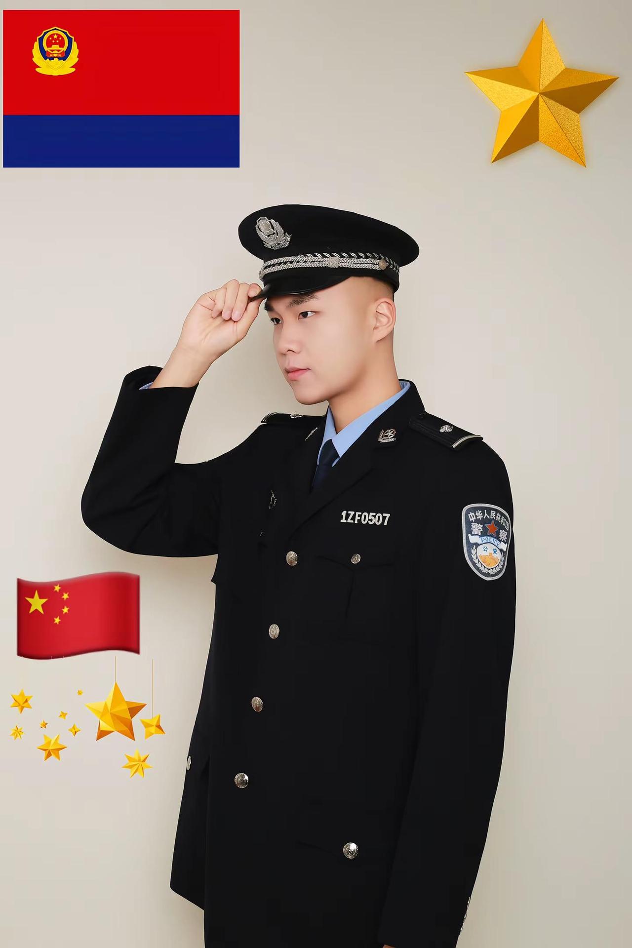 警灯闪烁🚔护一城灯火🇨🇳今天是 工作后第1️⃣个人民警察节☝️纪念一下🎉