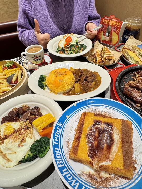 杭州万象汇……贼好吃便宜的！！！