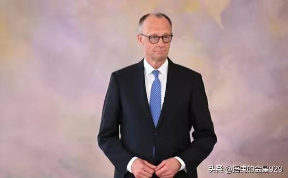 普京必须决定自己是否愿意与泽连斯基进行谈判——德国总理默茨表示，乌克兰总统泽连斯