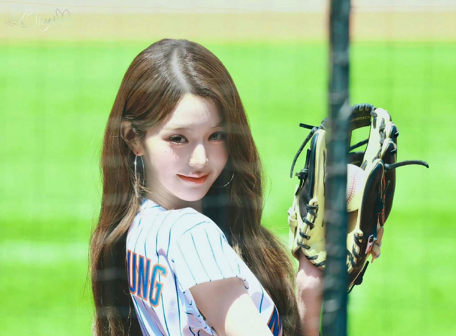 张元英为mlb开球顶光战神😋 