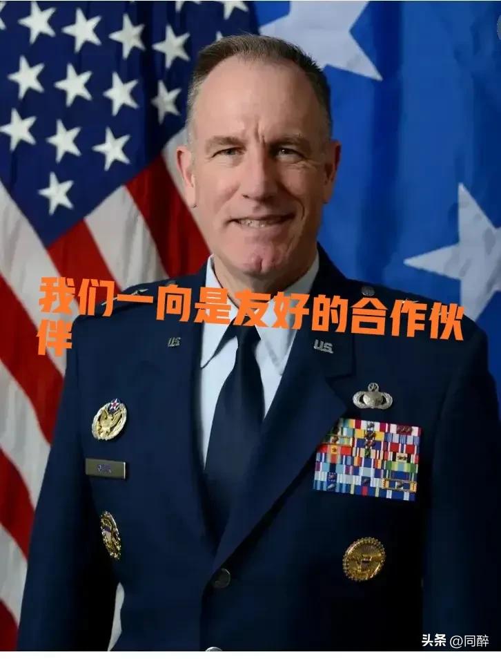 我们的六代战机一亮相，美国认怂、服软了？

我国六代战机相继惊艳亮相后，美国官方