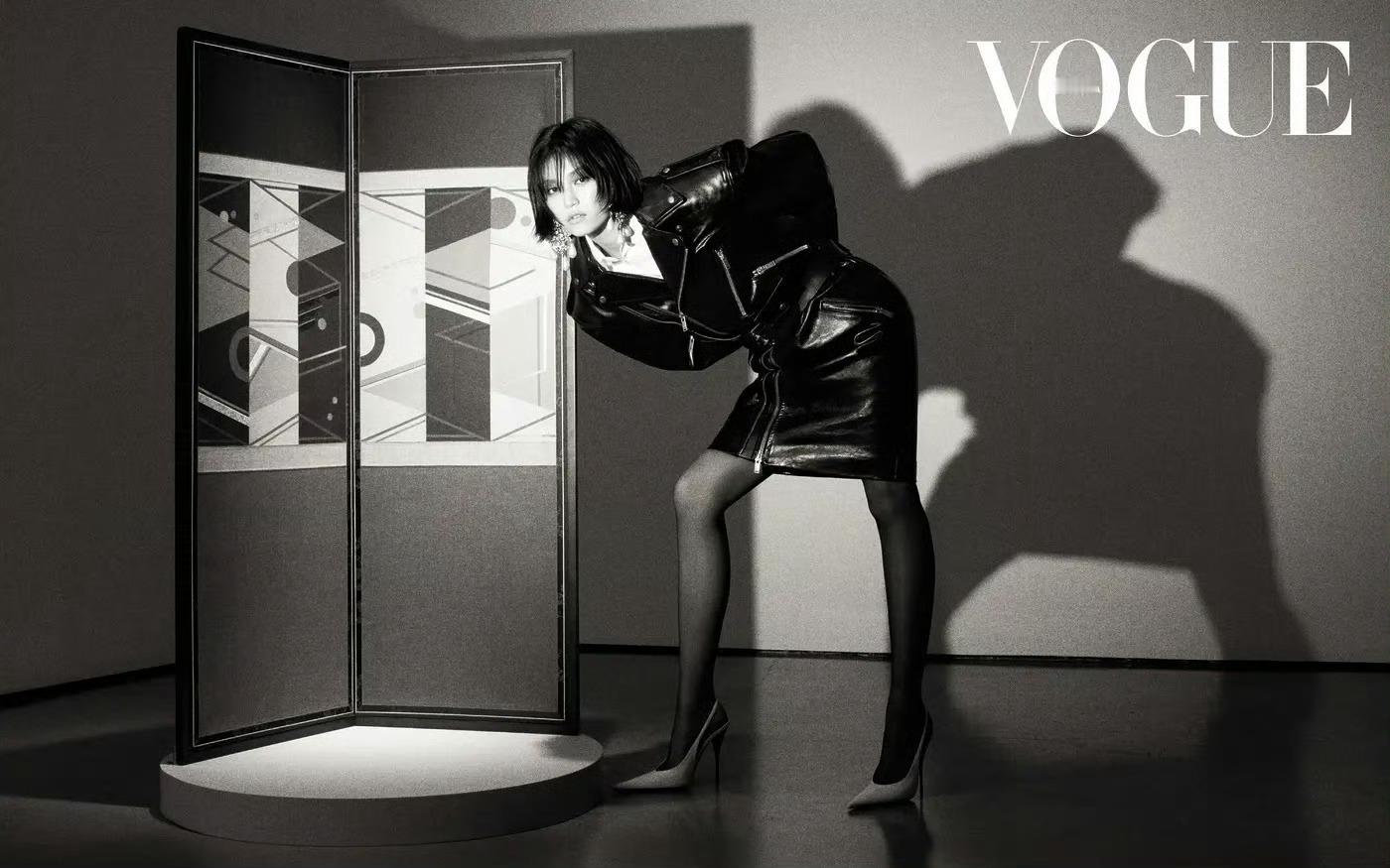 金度延  Saint LaurentVOGUE KOREA March 2026