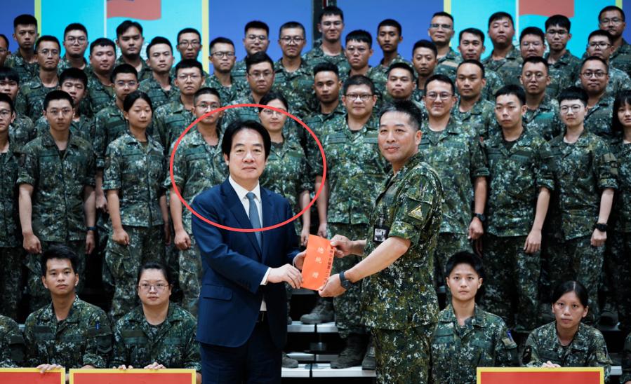 ‘台独’分子赖清德正式宣布，

8 月 19 日，赖清德宣布：从今年 7 月 1