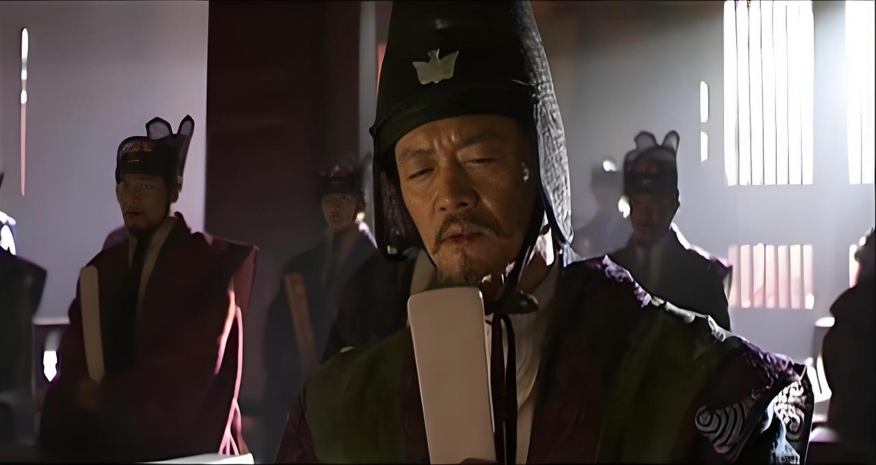 唐太宗被魏征问懵：忠臣良臣咋选？
      唐太宗李世民与魏征之间的一段对话，